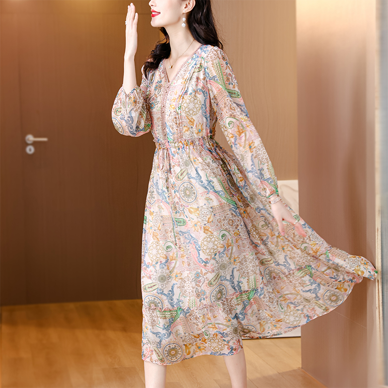 Thin slim floral spring and summer dress