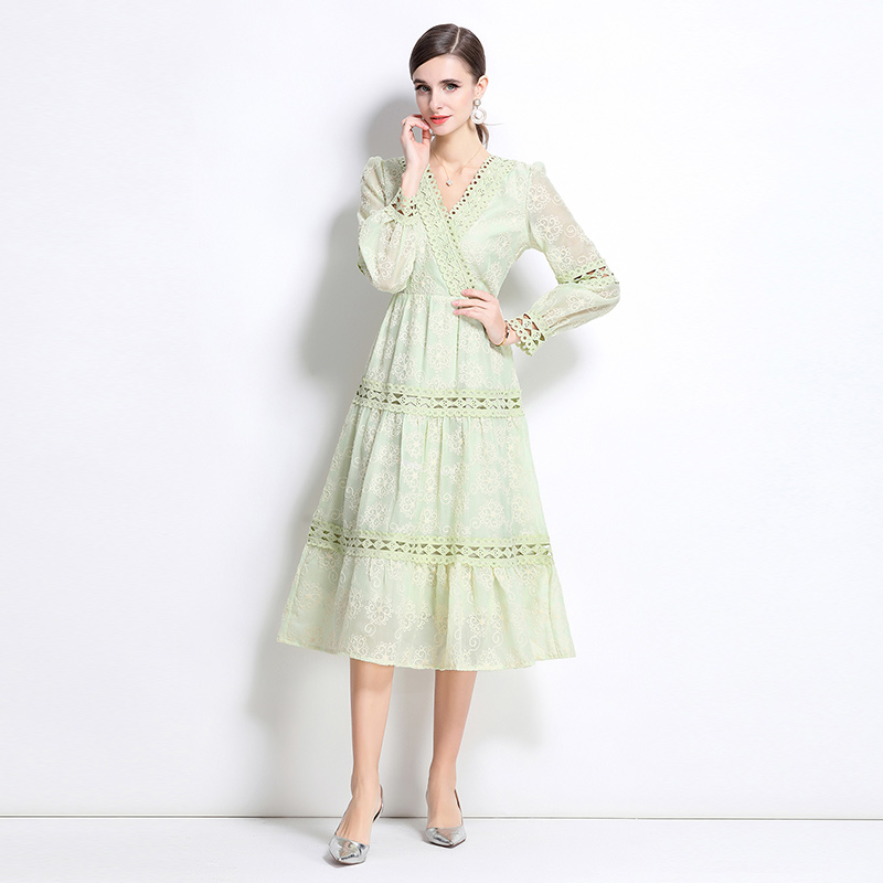 Embroidery long dress lantern sleeve formal dress