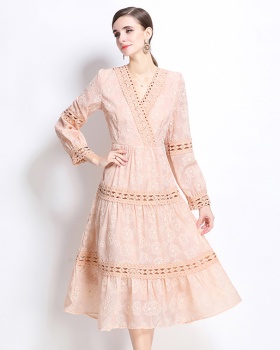 Long hollow dress embroidery lantern sleeve formal dress