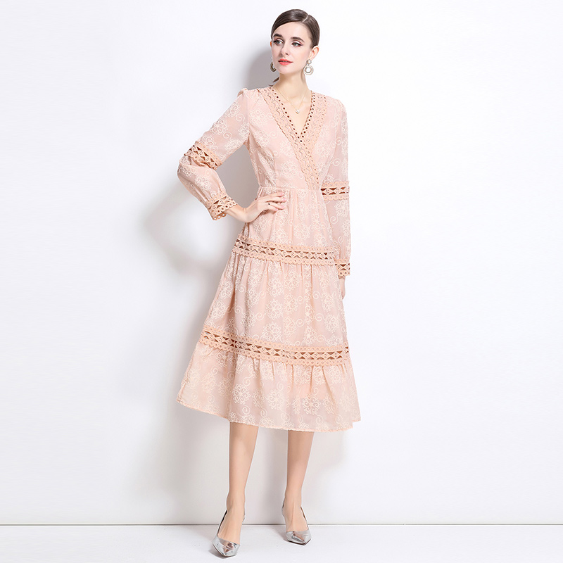 Long hollow dress embroidery lantern sleeve formal dress