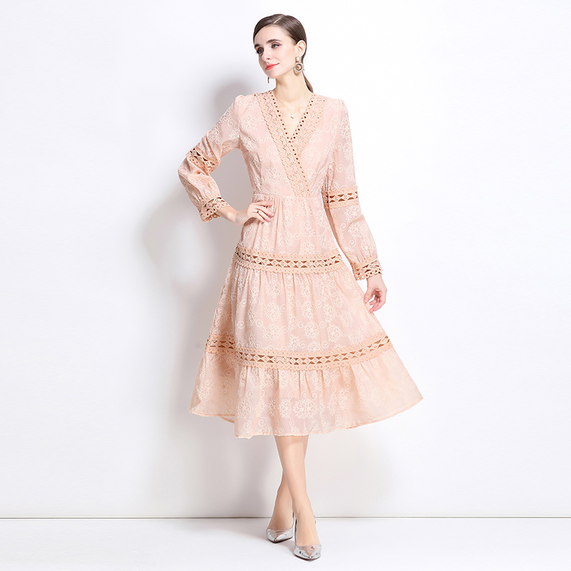 Long hollow dress embroidery lantern sleeve formal dress