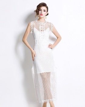 Hollow decorous slit France style sleeveless dress