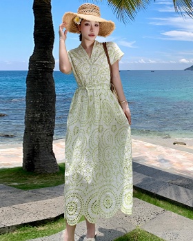 V-neck hollow vacation embroidery France style dress