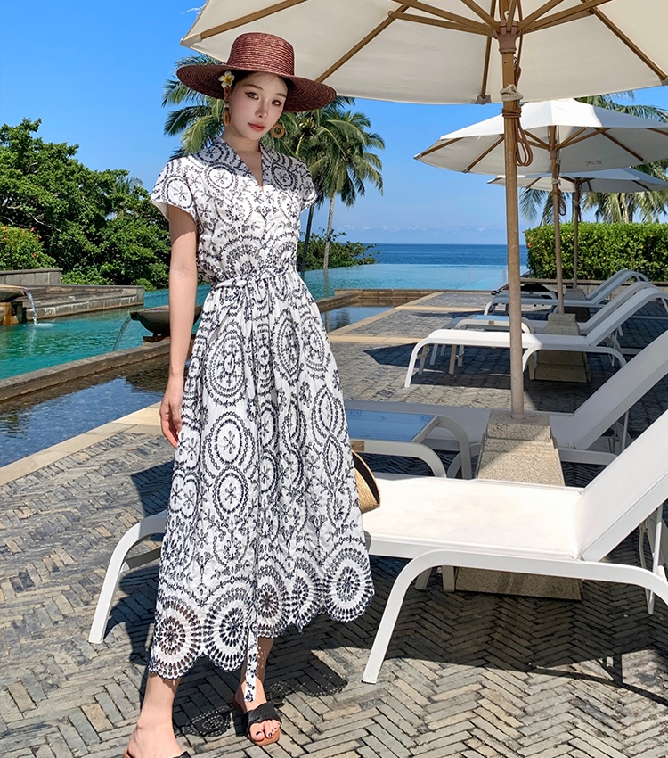 France style European style vacation embroidery dress