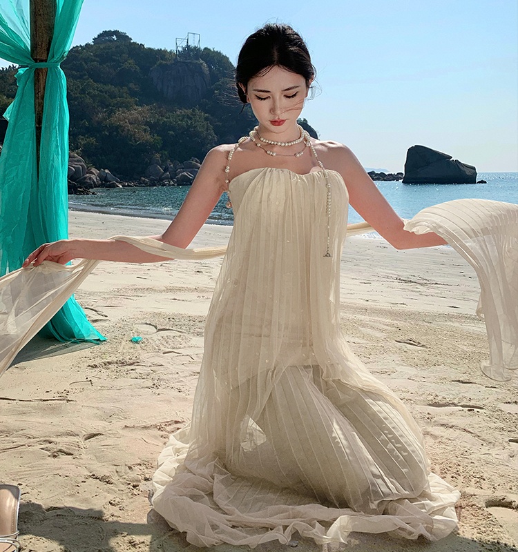 Spring vacation long dress wrapped chest dress