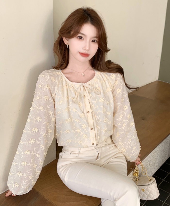 Round neck stereoscopic small shirt spring tops for women