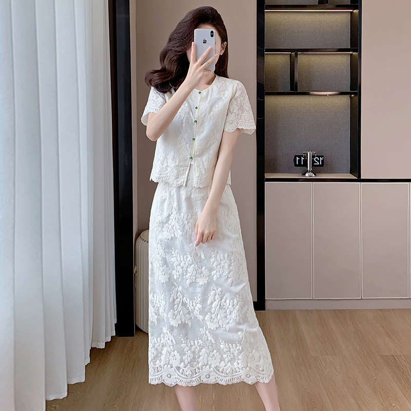 Embroidery lady tops fashion summer skirt 2pcs set