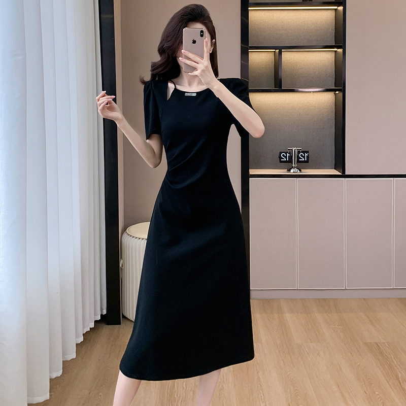 Pinched waist long Hepburn style slim fashion hollow dress