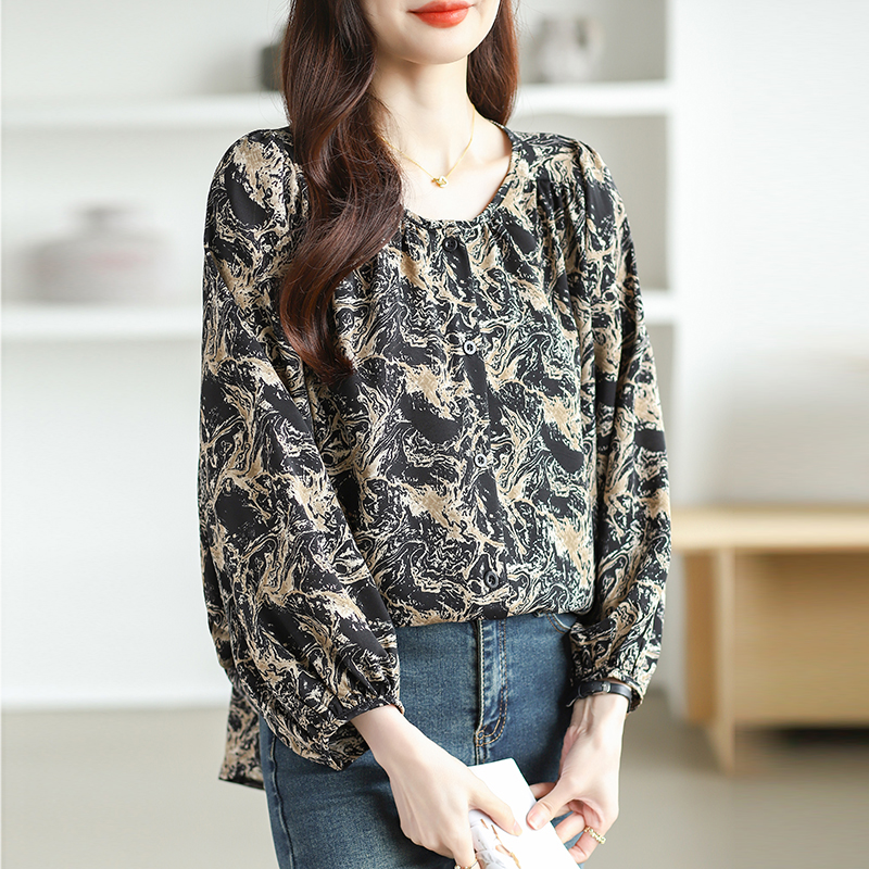 Round neck spring and summer tops slim shirt