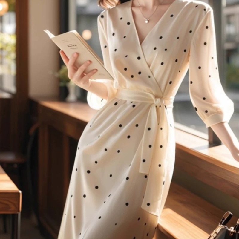 Ladies temperament dress retro long dress for women