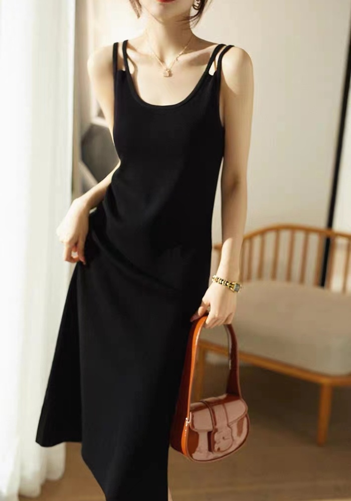 Knitted long strap dress black sleeveless dress for women