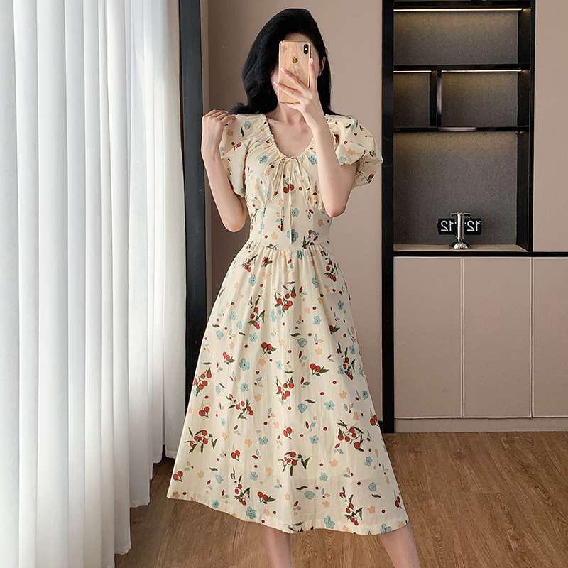 V-neck floral summer dress temperament sweet long dress