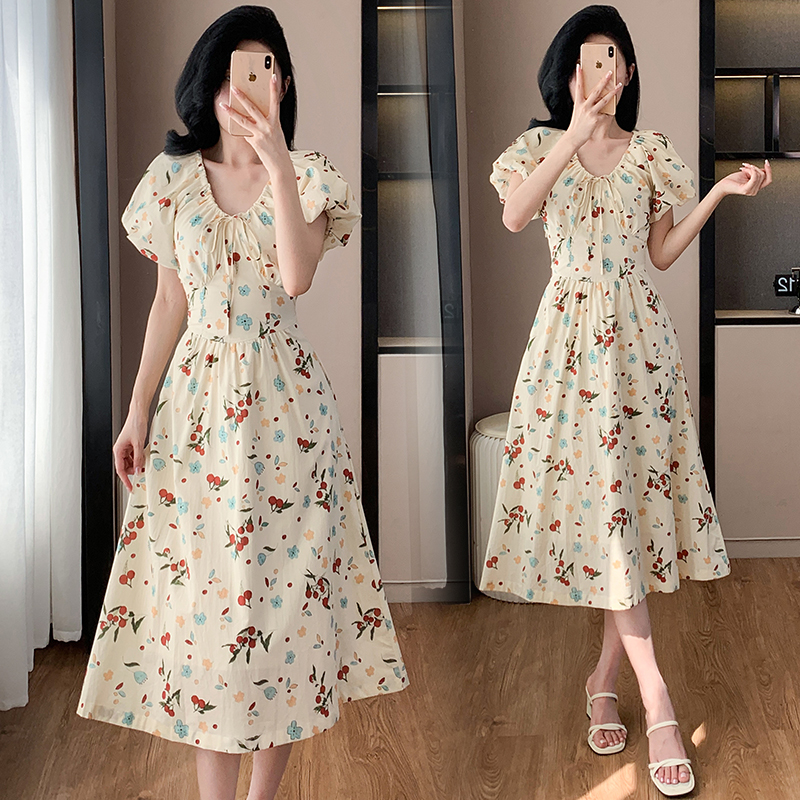 V-neck floral summer dress temperament sweet long dress