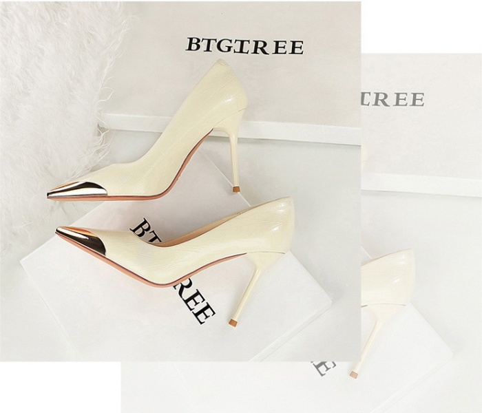 Pointed metal decoration high-heeled shoes high-heeled shoes