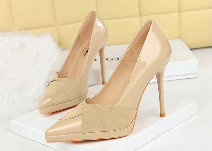 Low bow high-heeled shoes European style shoes