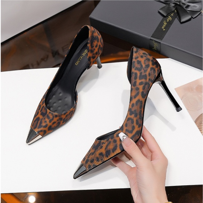 Commuting low shoes fashion high-heeled shoes for women