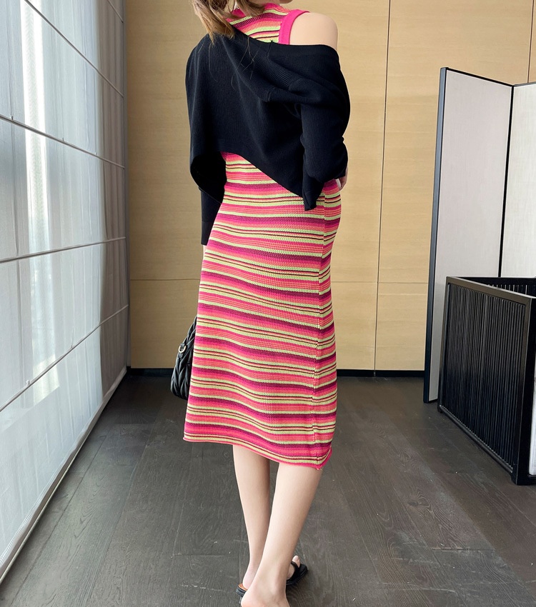 Sleeveless long dress knitted sleeveless dress