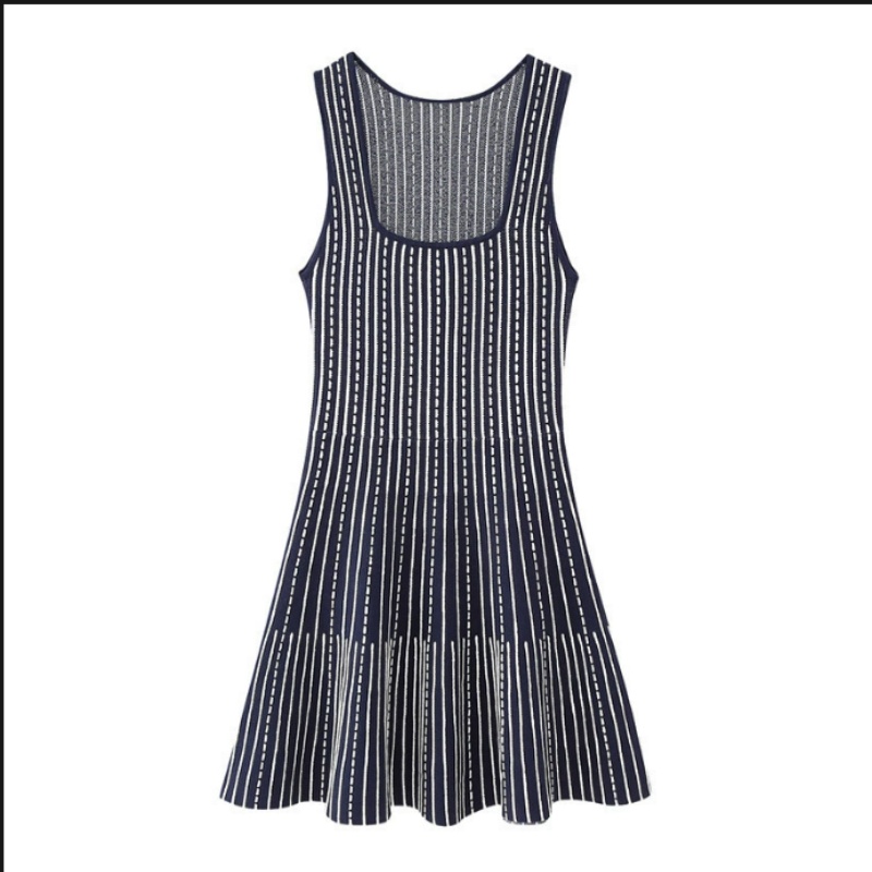 Sexy knitted stripe T-back square collar pinched waist dress