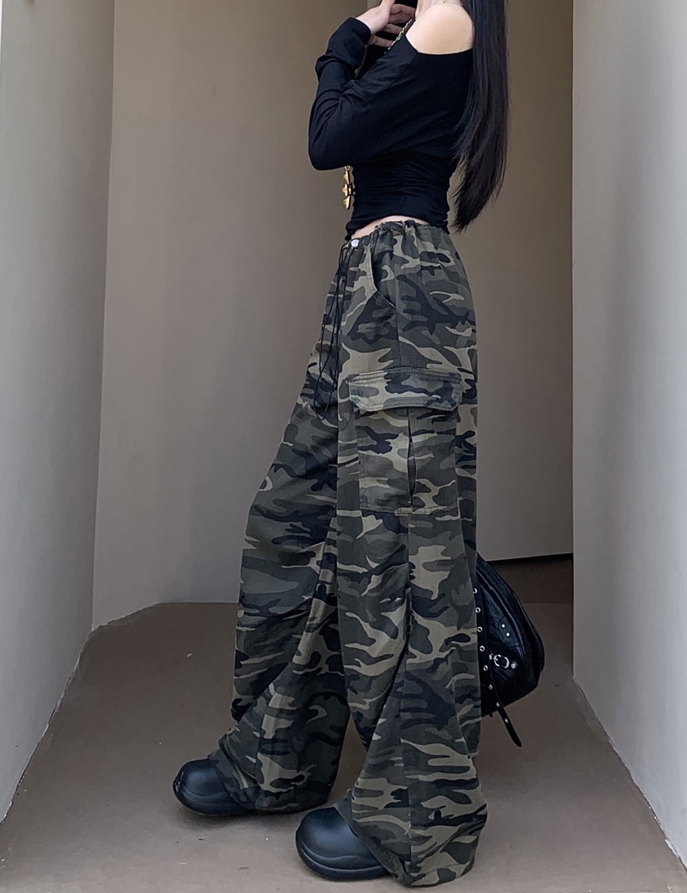 Drawstring wide leg camouflage mopping work pants for women