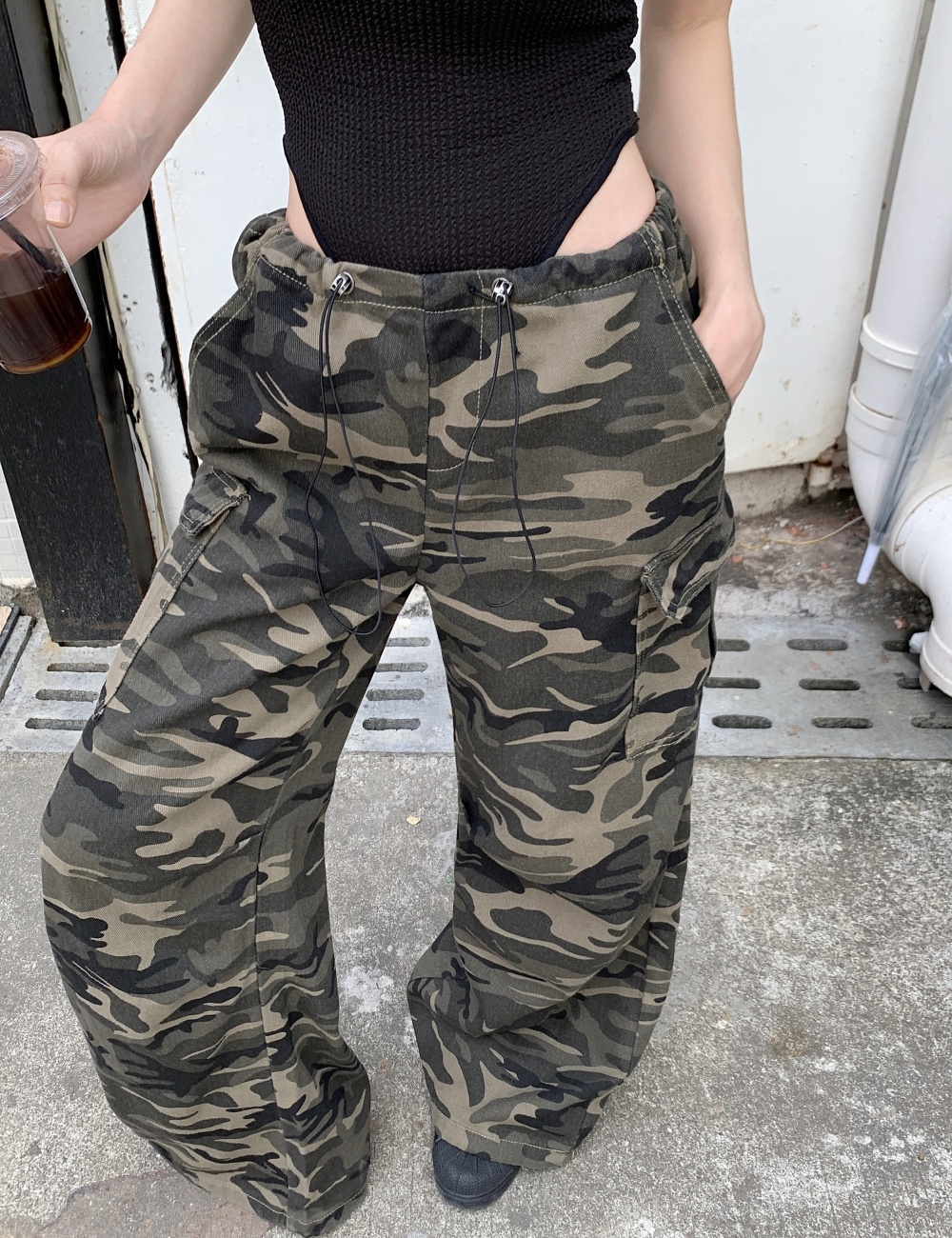 Drawstring wide leg camouflage mopping work pants for women