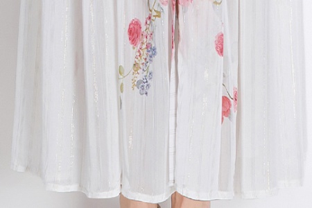 Spring and summer vacation painting flowers dress