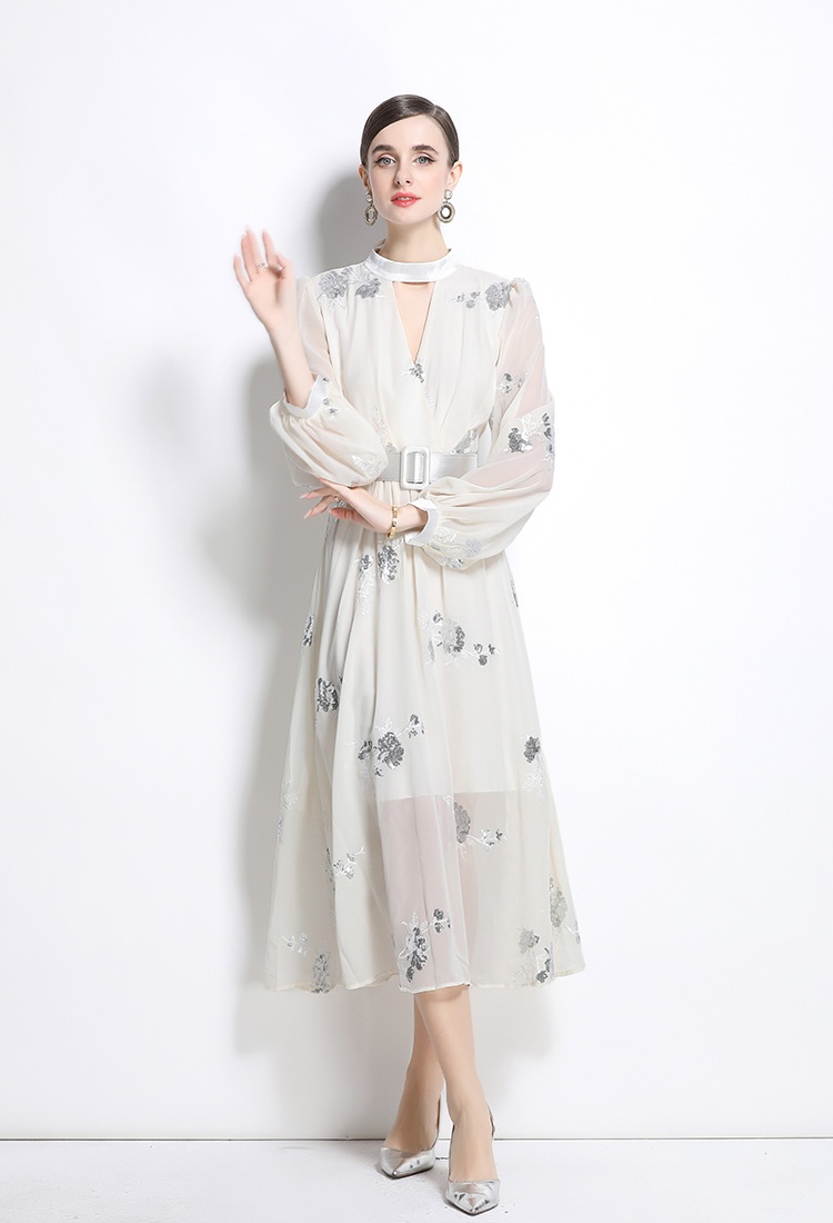 Spring temperament Korean style with belt dress