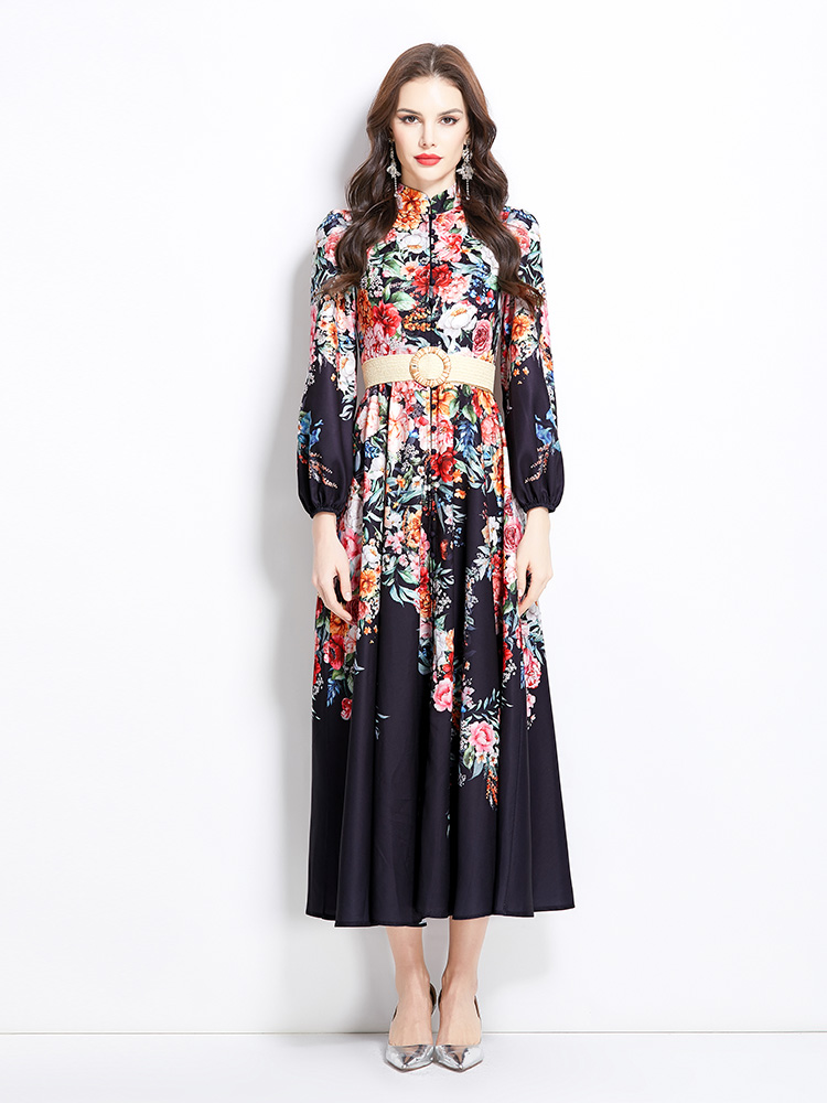 Vacation painting spring and summer long flowers dress