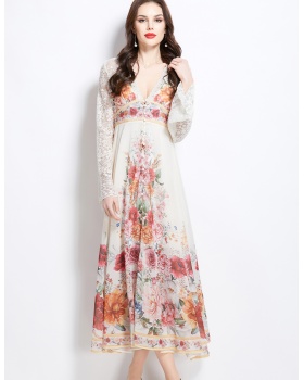 Splice trumpet sleeves printing lace vacation dress