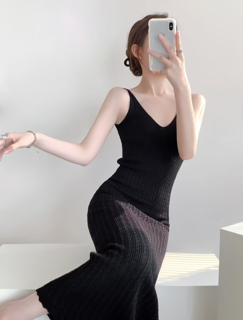 Simple slim V-neck pure sexy sling summer dress