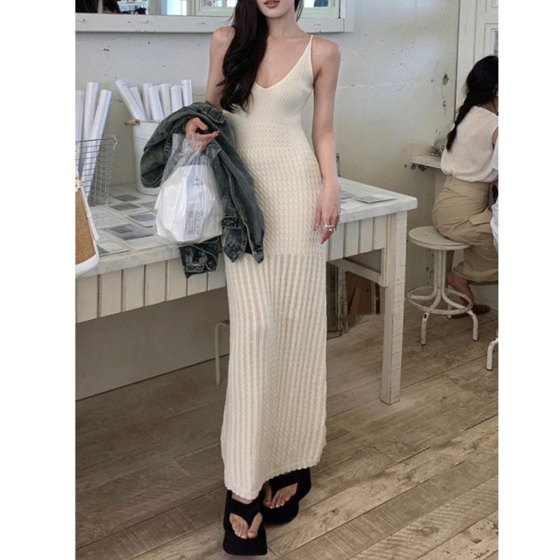 Simple slim V-neck pure sexy sling summer dress