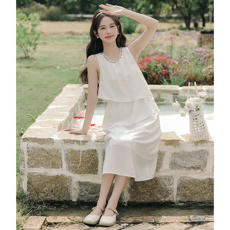 Temperament light color dress spring sleeveless vest