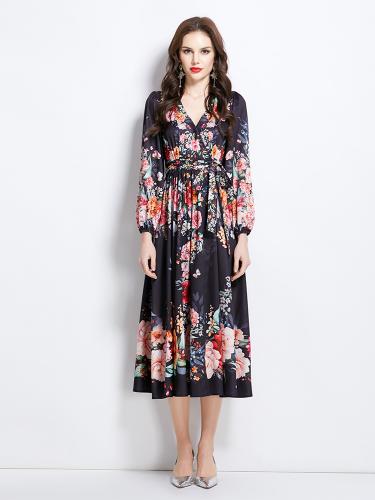 Painting long flowers spring and summer pattern dress