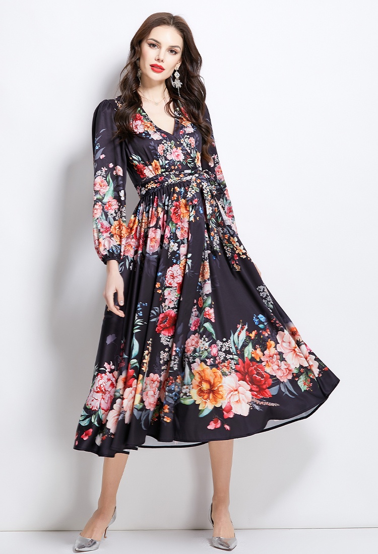 Painting long flowers spring and summer pattern dress