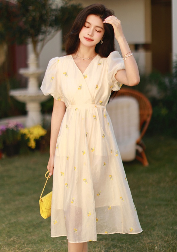 Temperament slim frenum floral embroidery high waist dress