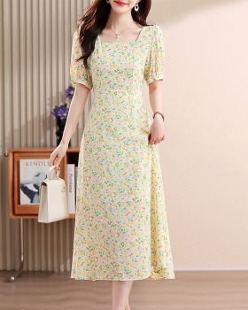 Korean style retro floral slim dress for women