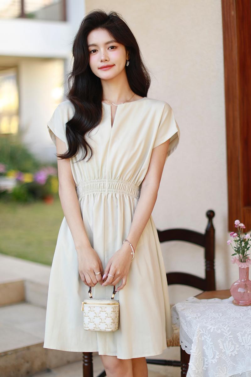 Niche pinched waist simple temperament slim dress