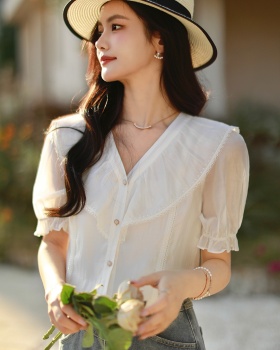 V-neck puff sleeve tops white summer shirt for women