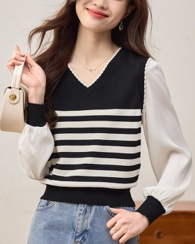 Mixed colors stripe tops V-neck sweater for women