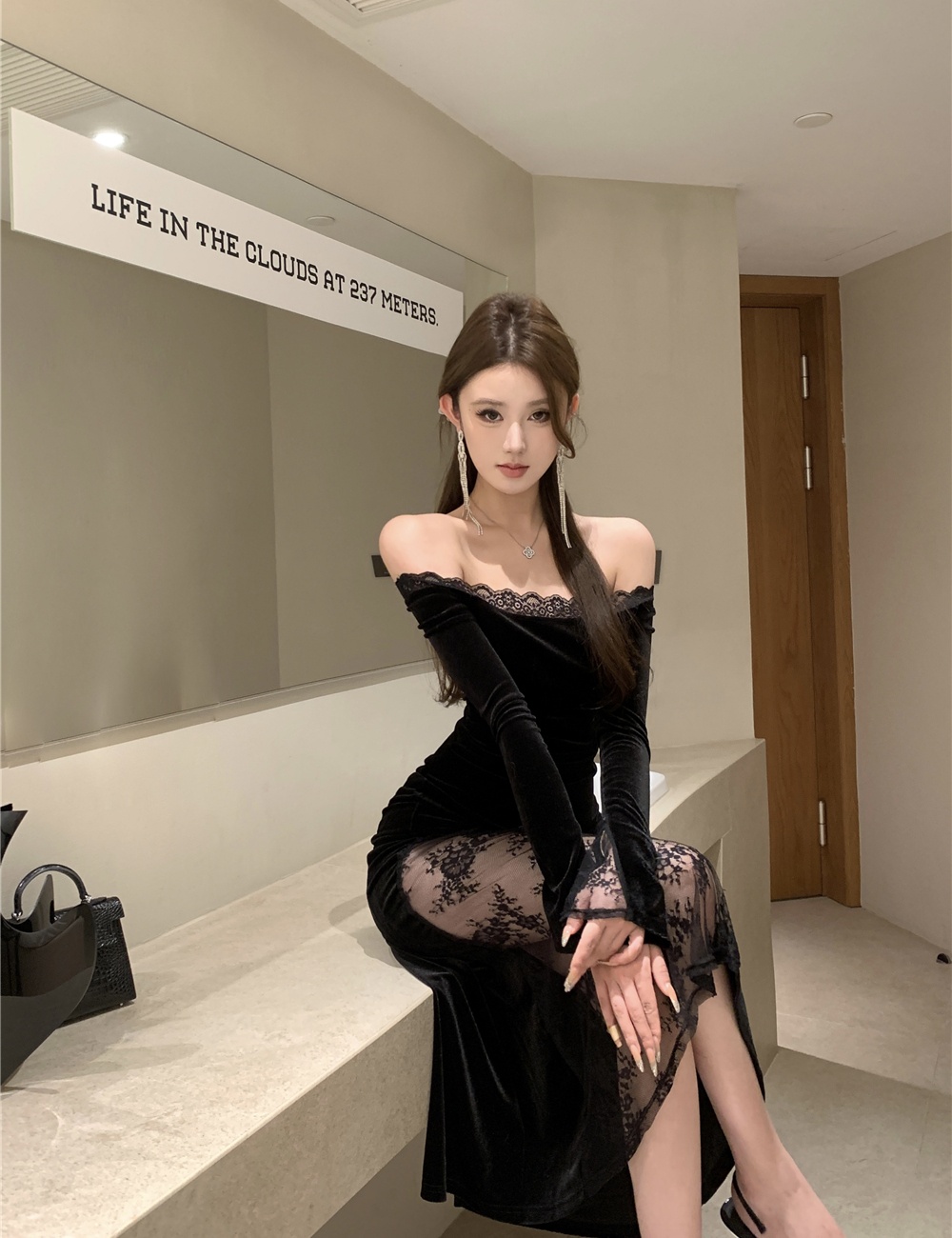 Long sleeve lace dress package hip long dress