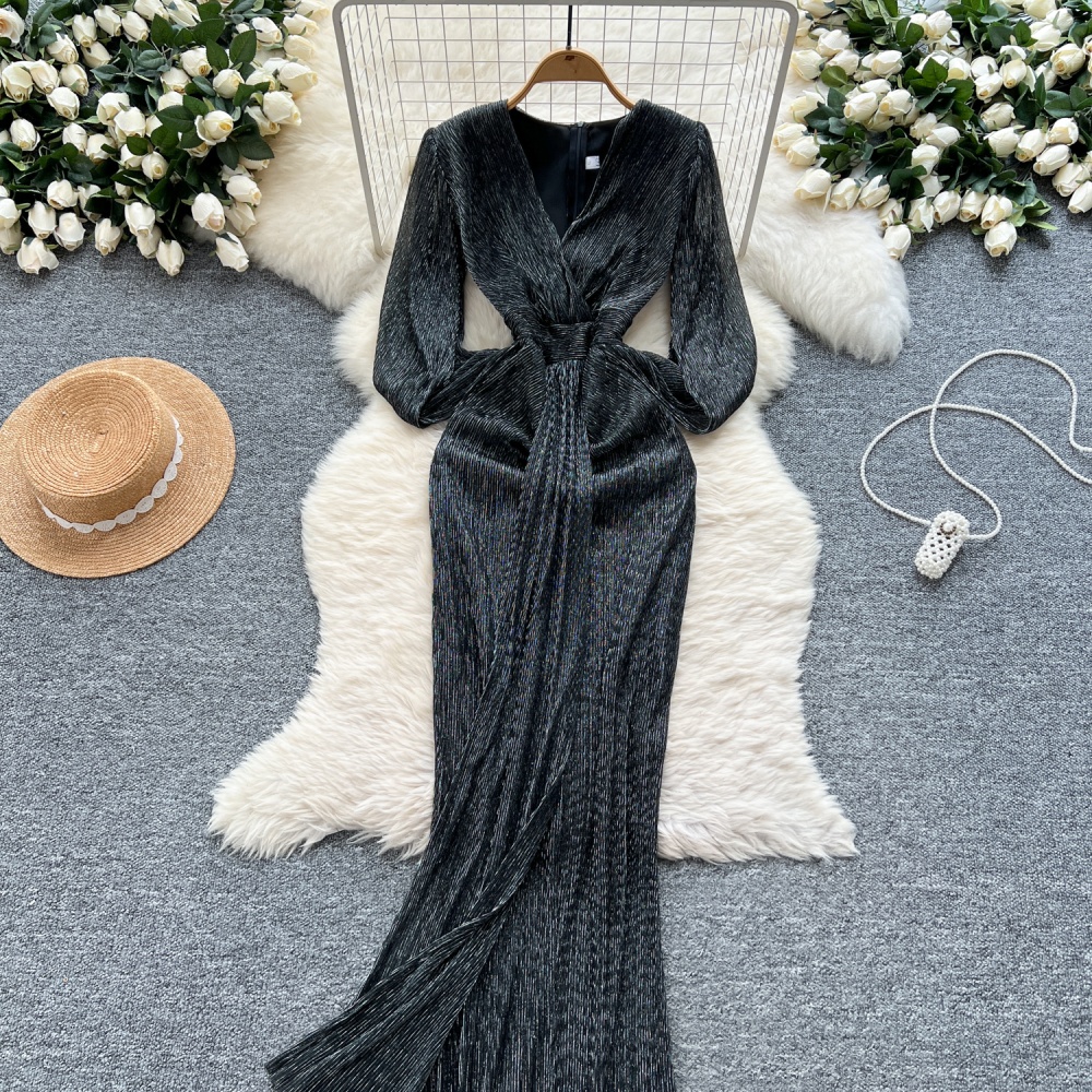 Sexy slim crimp dress V-neck package hip long dress