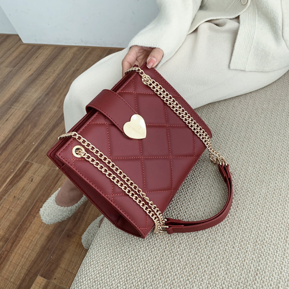 High capacity fashion shoulder bag red bag for women