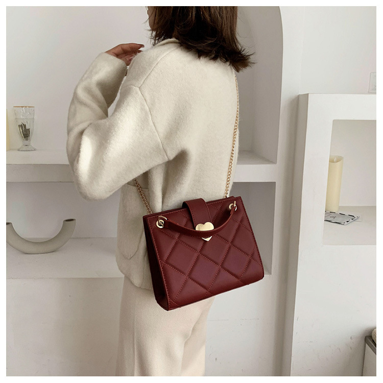 High capacity fashion shoulder bag red bag for women