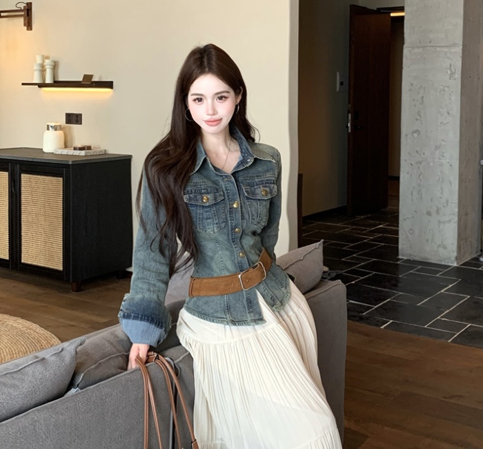 Slim pinched waist denim coat