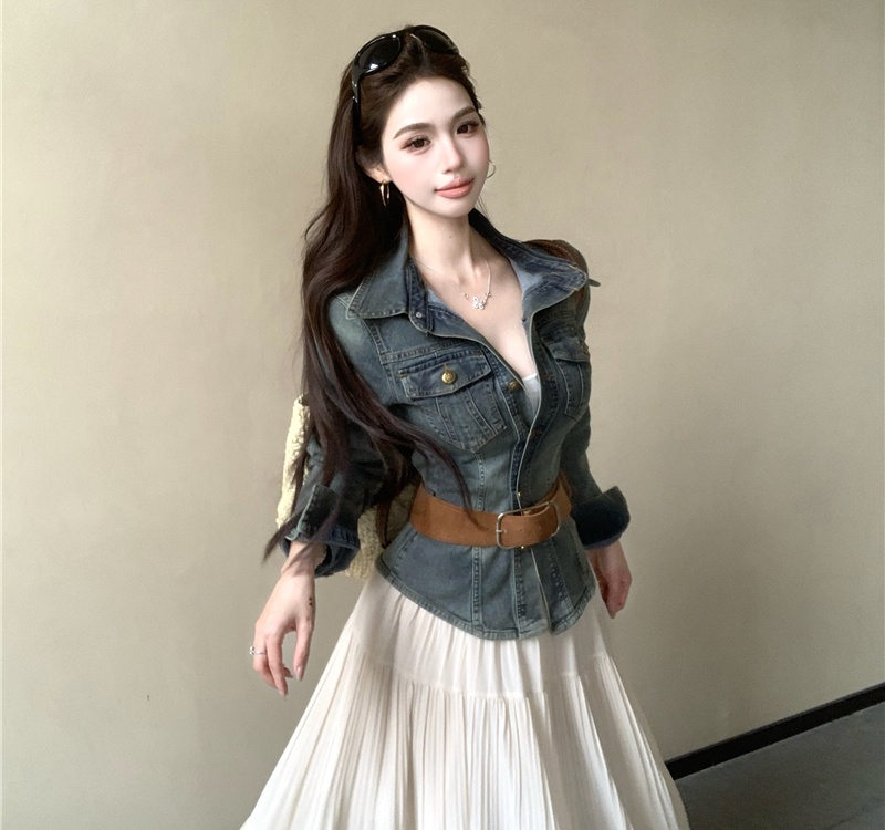 Slim pinched waist denim coat