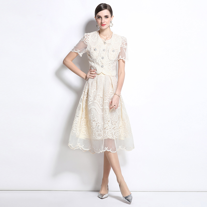 Light luxury chanelstyle lace skirt 2pcs set