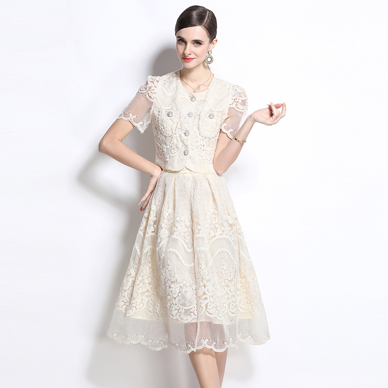 Light luxury chanelstyle lace skirt 2pcs set