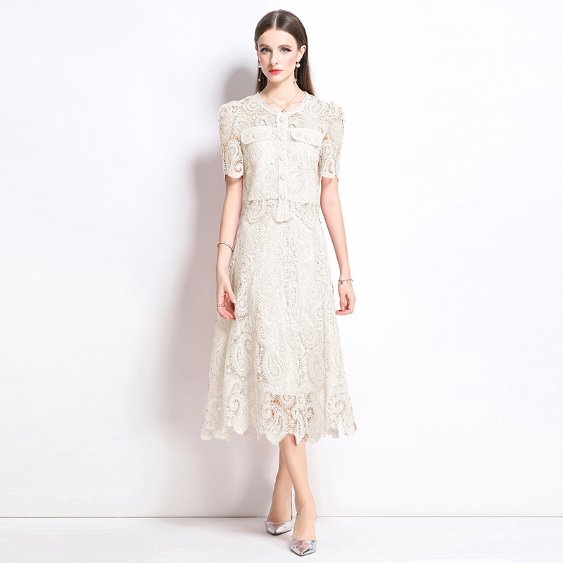 Light luxury chanelstyle lace skirt 2pcs set