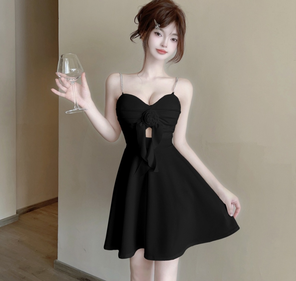 Sexy A-line low-cut pinched waist hollow dress