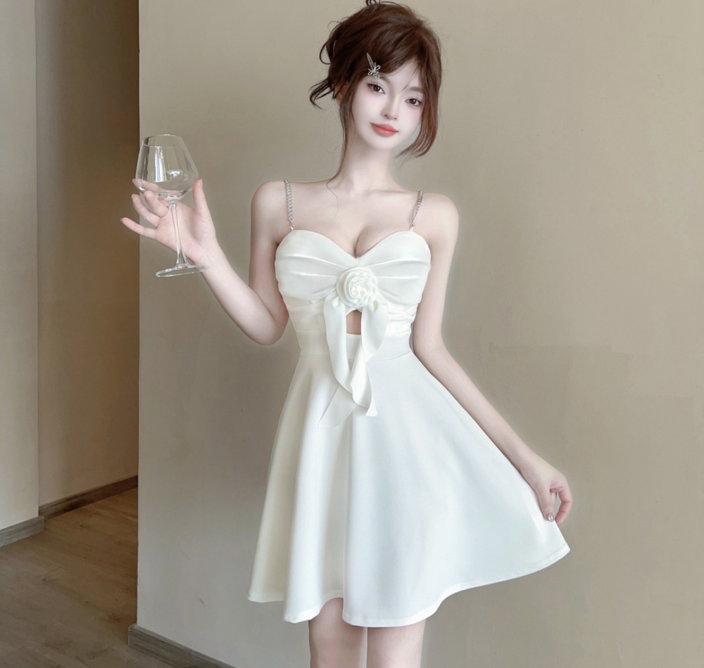 Sexy A-line low-cut pinched waist hollow dress