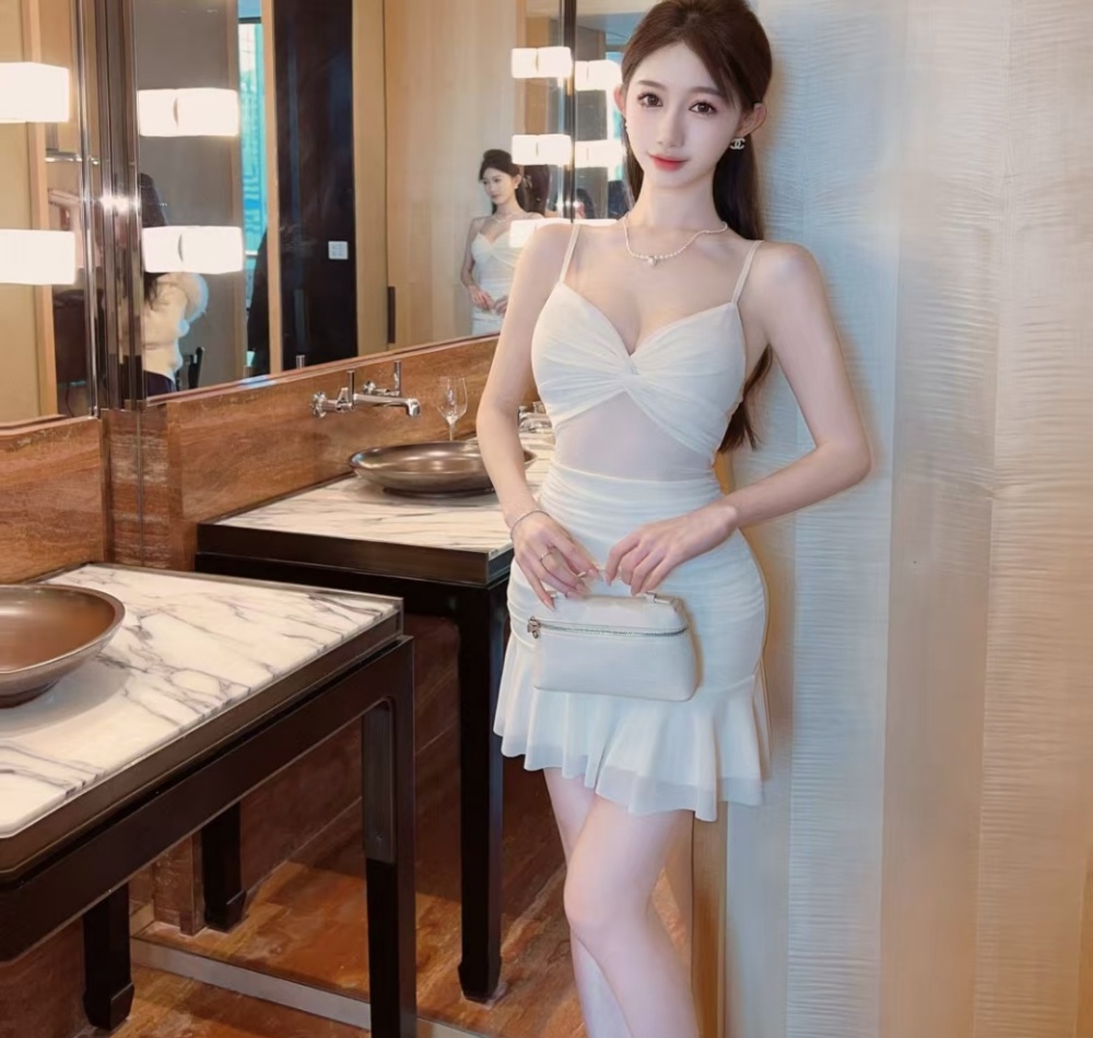 Tight sling gauze lotus leaf edges sexy dress